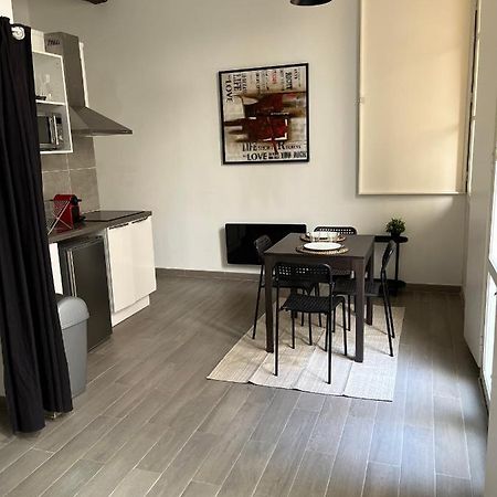 Studio Plein Coeur De Libourne Exterior foto